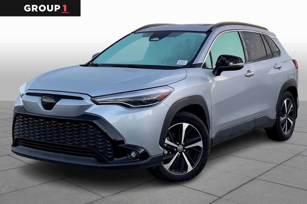 2025 Toyota Corolla Cross Hybrid XSE AWD