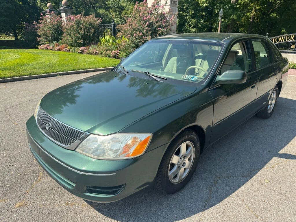 2000 Toyota Avalon XL