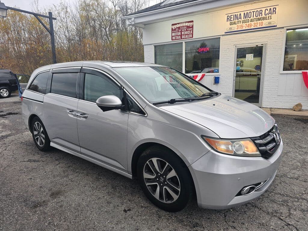 2014 Honda Odyssey Touring FWD