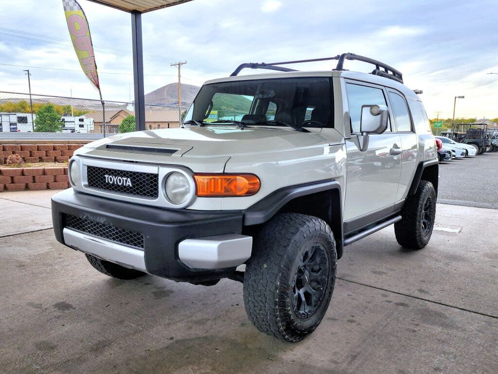 2014 Toyota FJ Cruiser 4WD