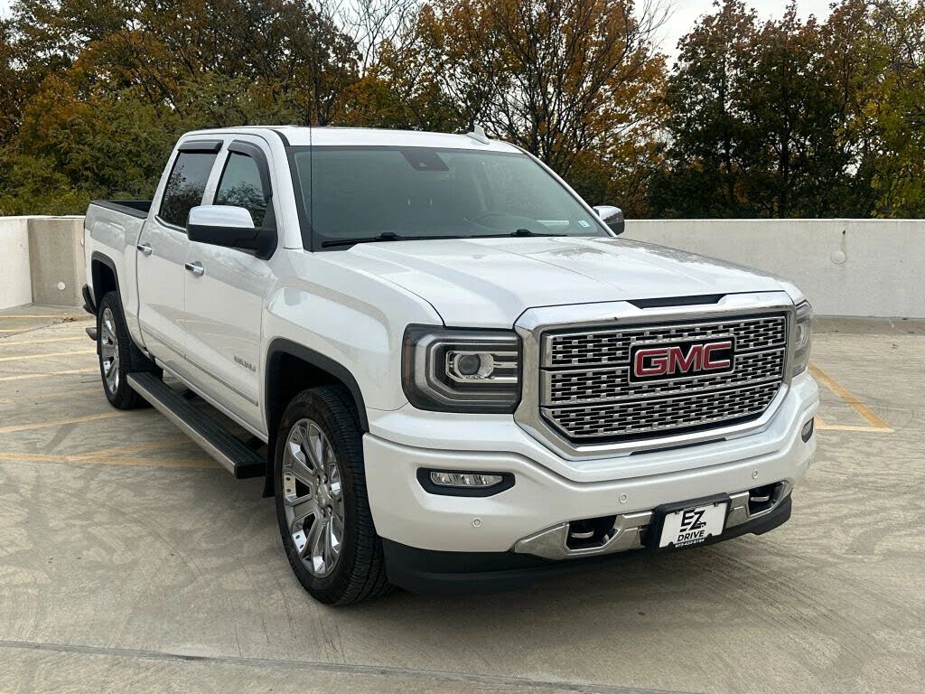2017 GMC Sierra 1500 Denali Crew Cab 4WD