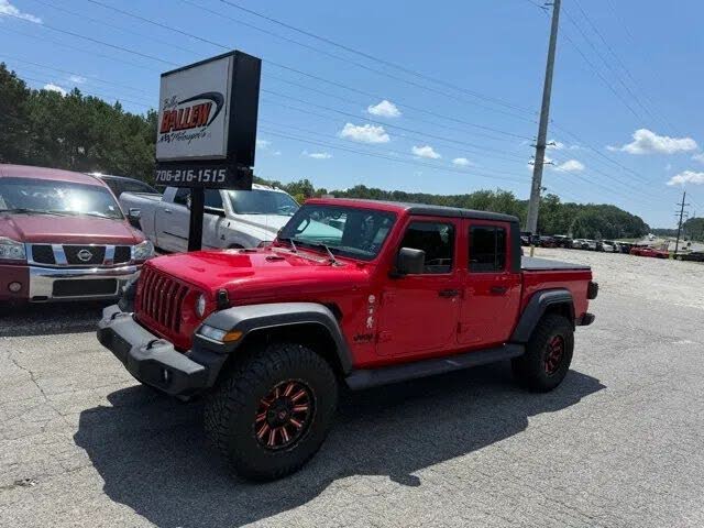2020 Jeep Gladiator Sport S Crew Cab 4WD