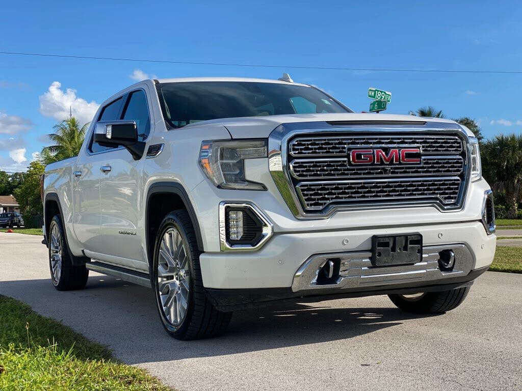 2021 GMC Sierra 1500 Denali Crew Cab 4WD