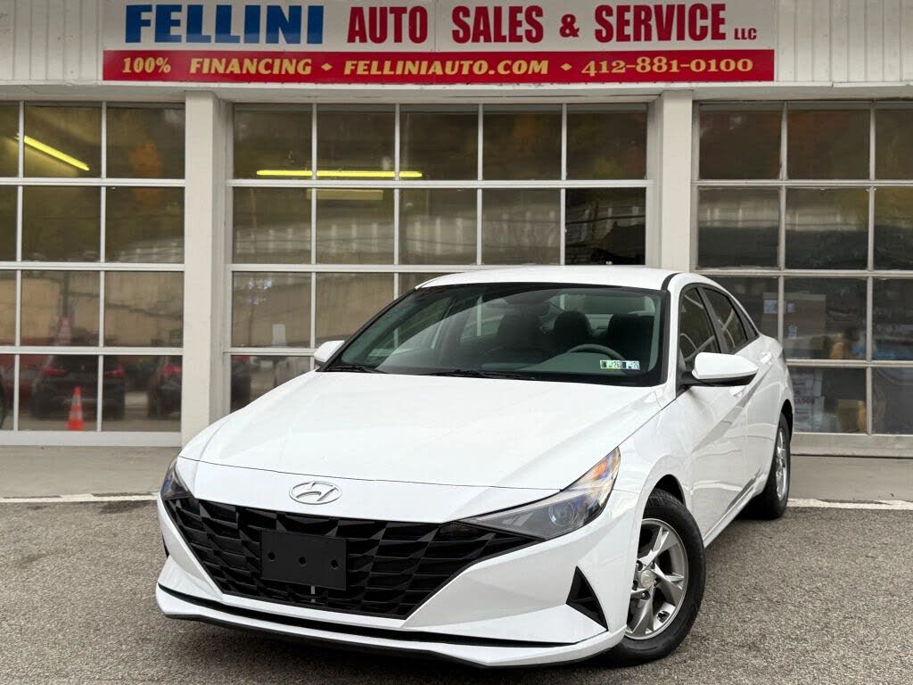 2021 Hyundai Elantra SE FWD