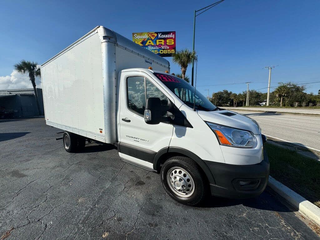 2022 Ford Transit Chassis 350 HD 11000 GVWR 156 Cutaway DRW RWD
