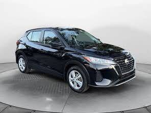 Nissan Kicks S FWD