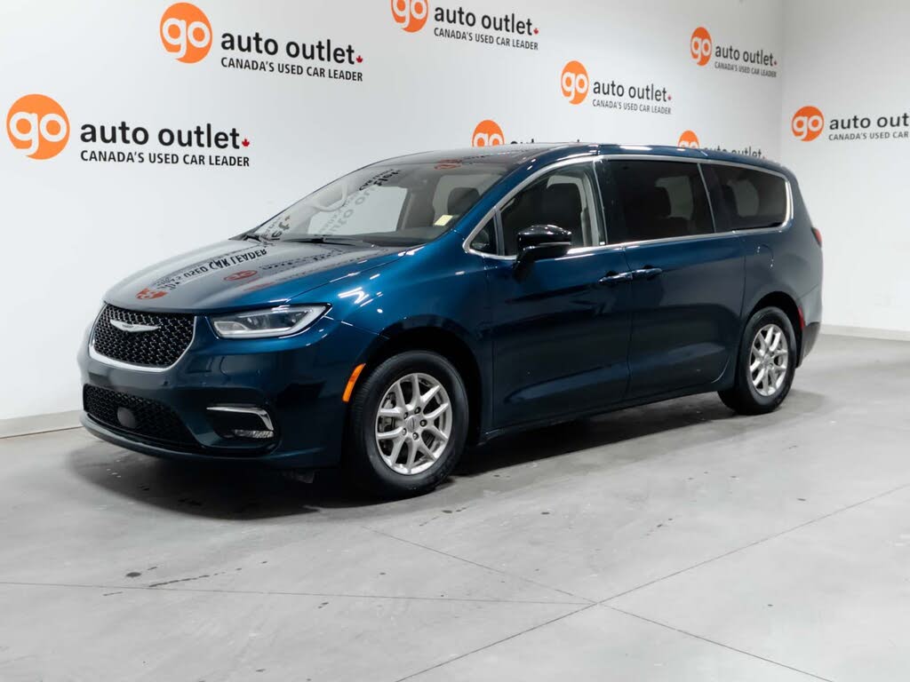 Chrysler Pacifica Touring L FWD 2024