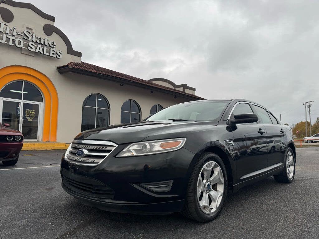 2010 Ford Taurus SEL
