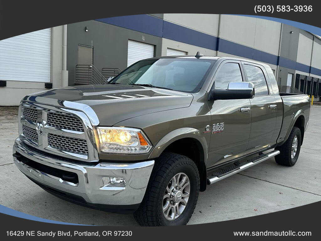 2013 RAM 3500 Laramie Mega Cab 4WD