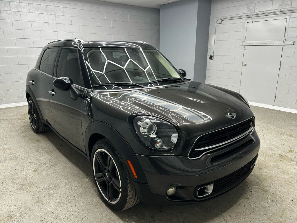 2016 MINI Countryman Cooper S FWD
