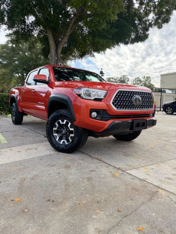 2018 Toyota Tacoma SR5 V6 Double Cab LB 4WD