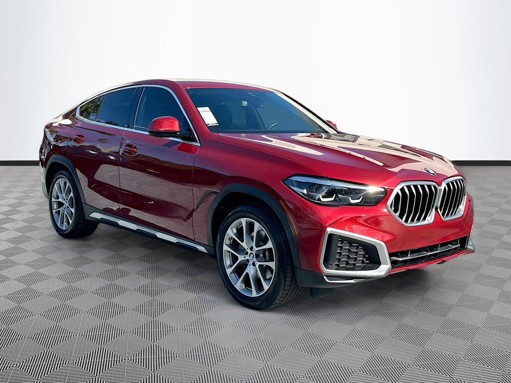 2022 BMW X6 xDrive40i AWD