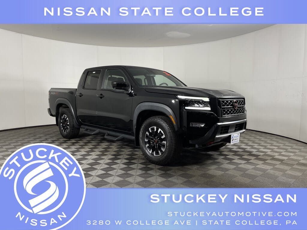 2023 Nissan Frontier PRO-4X Crew Cab 4WD