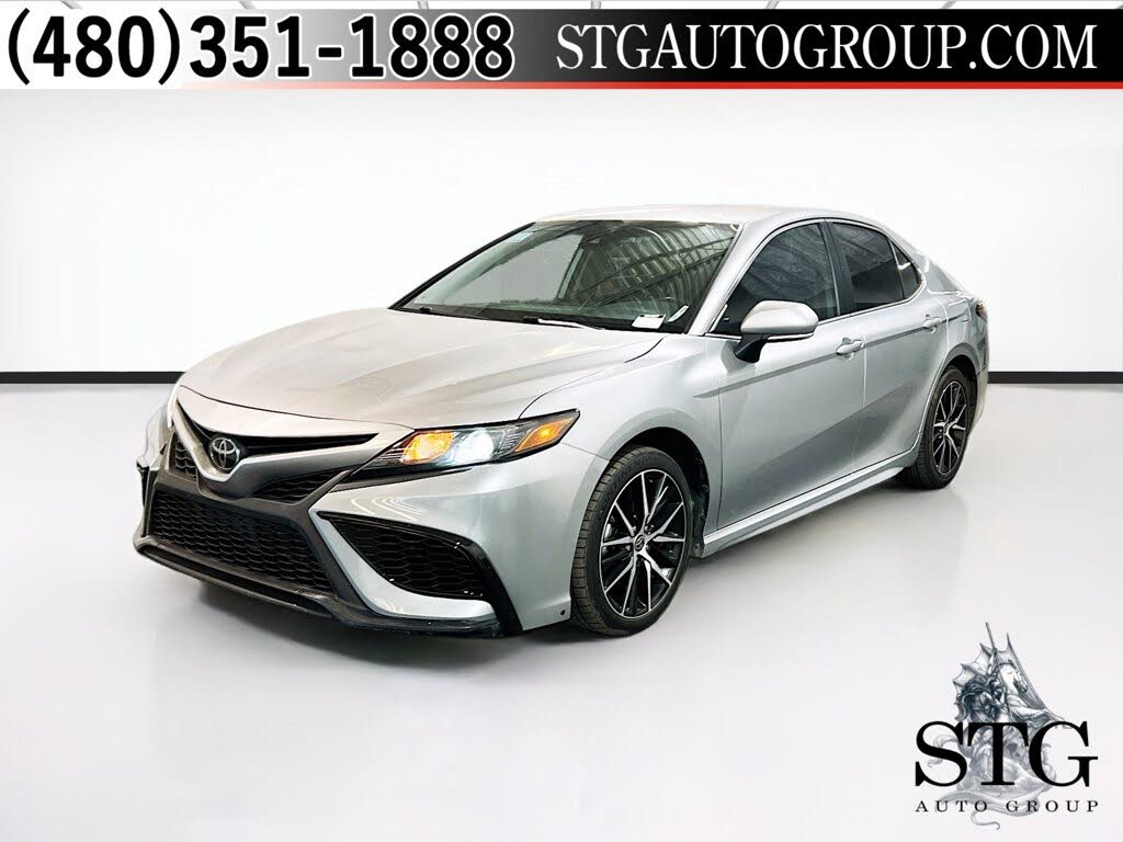 2023 Toyota Camry SE FWD