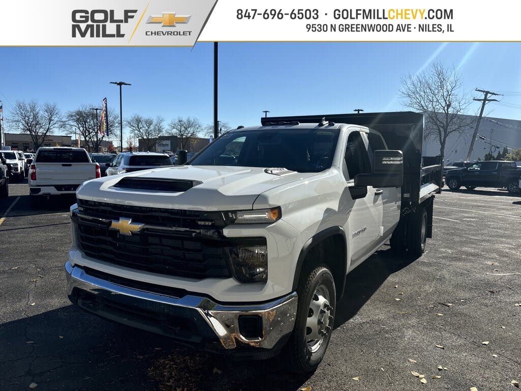 2025 Chevrolet Silverado 3500HD Chassis Work Truck Crew Cab 4WD