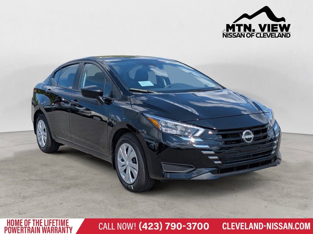2025 Nissan Versa S FWD