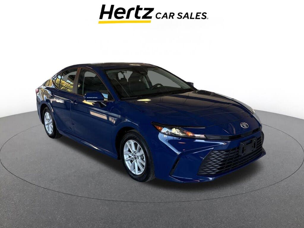 2025 Toyota Camry LE FWD