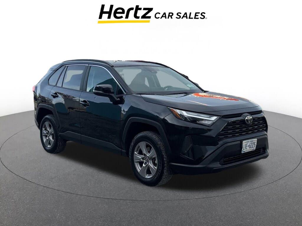 2025 Toyota RAV4 XLE AWD