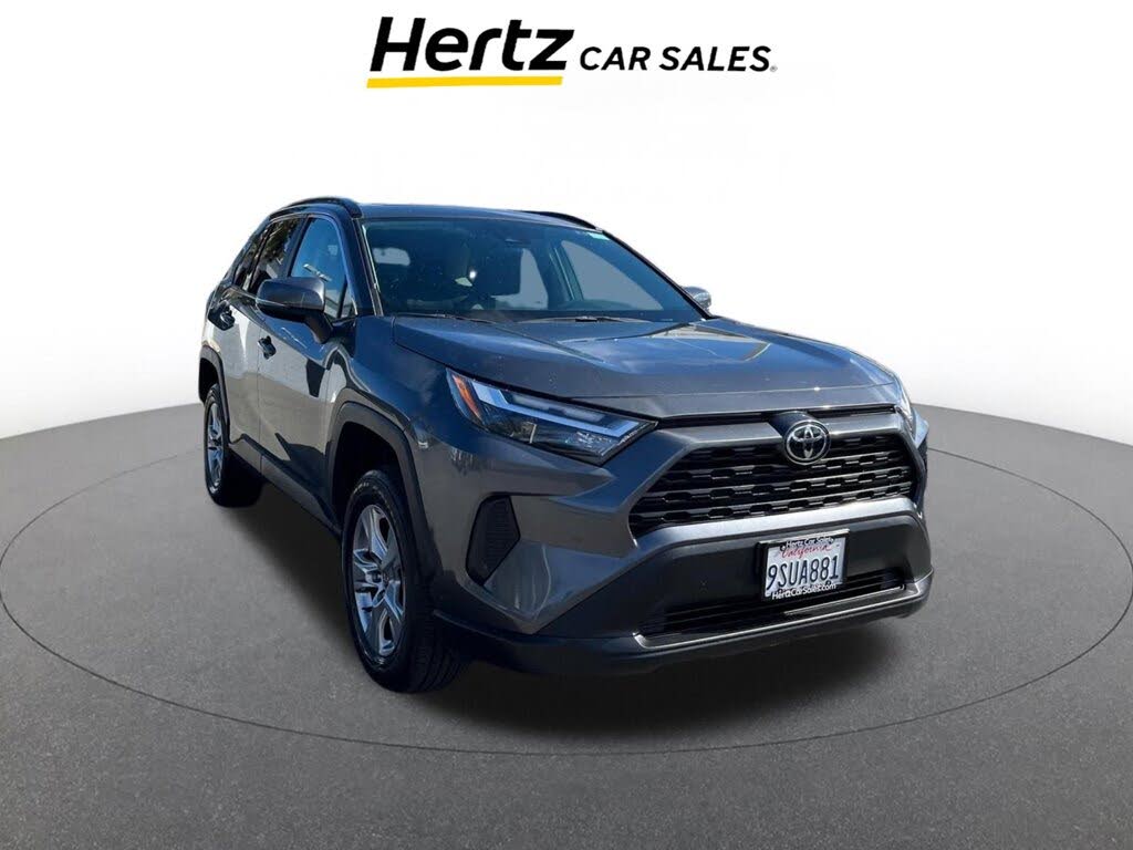 2025 Toyota RAV4 XLE AWD