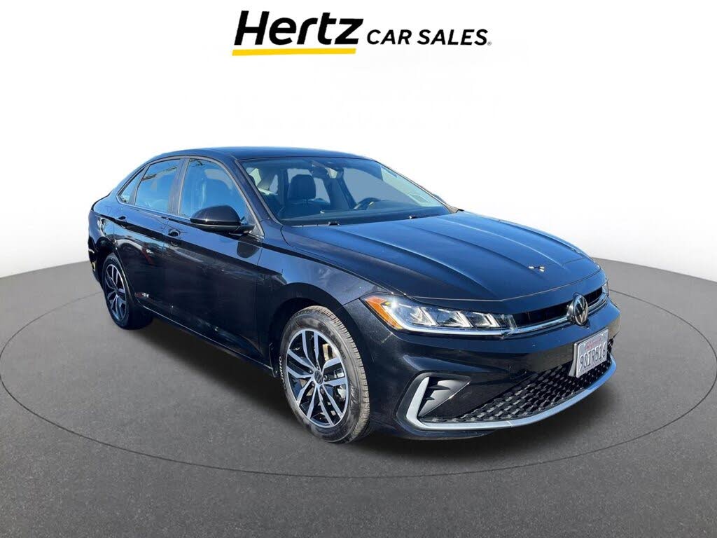 2025 Volkswagen Jetta SE FWD