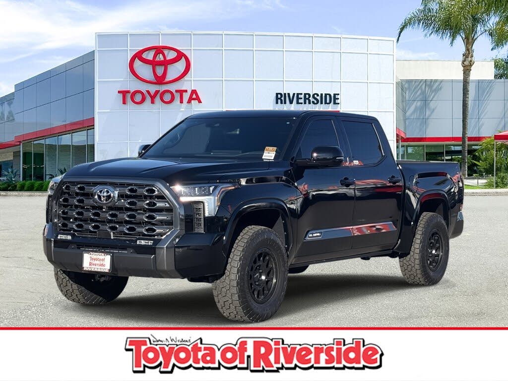 2026 Toyota Tundra Platinum CrewMax Cab 4WD