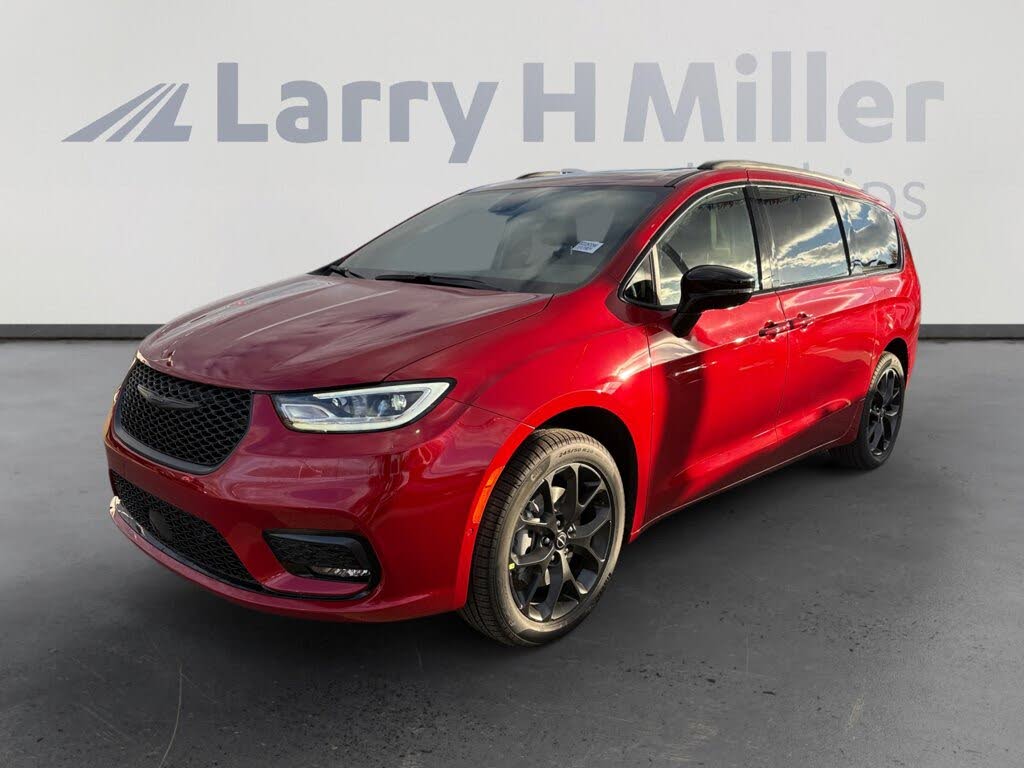 2026 Chrysler Pacifica Limited AWD