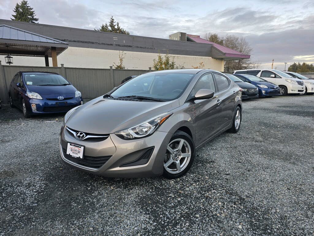 Hyundai Elantra GL FWD 2015