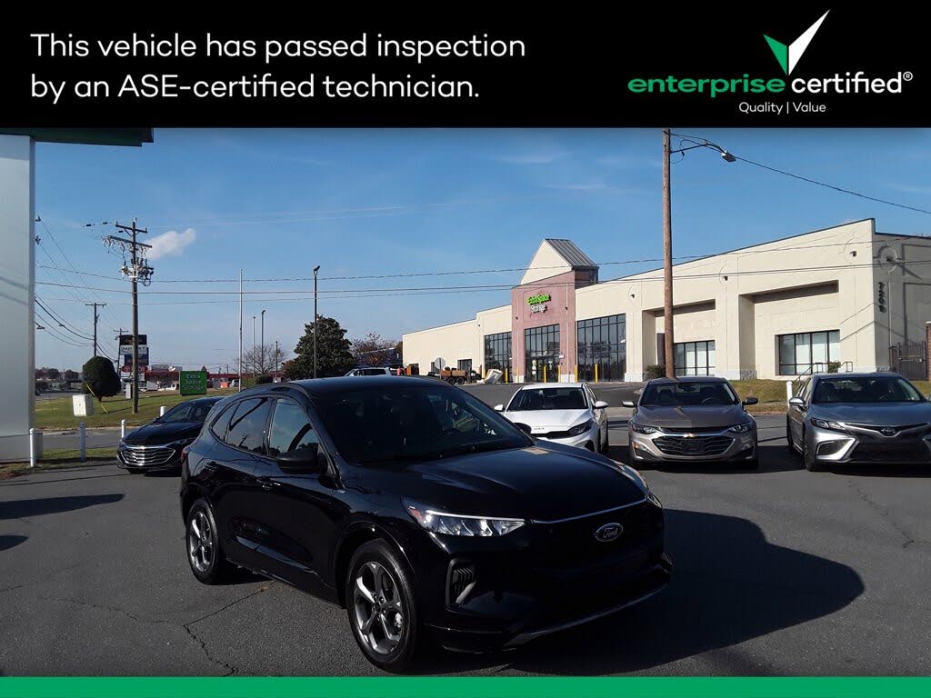 2023 Ford Escape ST-Line FWD