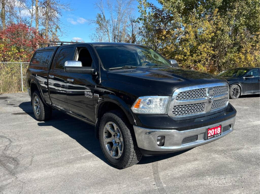 2018 RAM 1500 Laramie Crew Cab 4WD