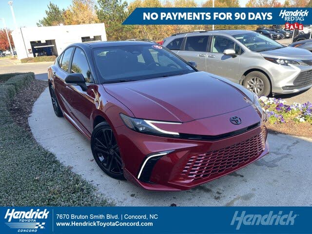 2025 Toyota Camry XSE FWD