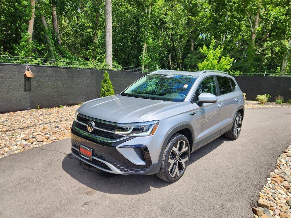 2022 Volkswagen Taos SEL 4Motion
