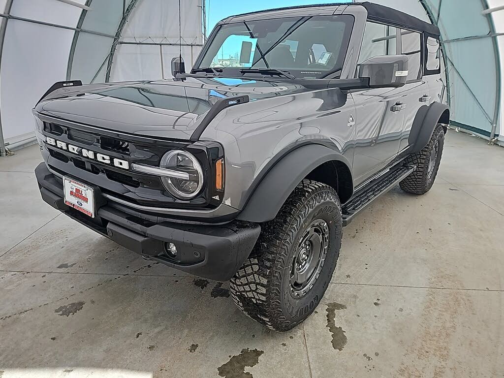 2024 Ford Bronco Outer Banks 4-Door 4WD