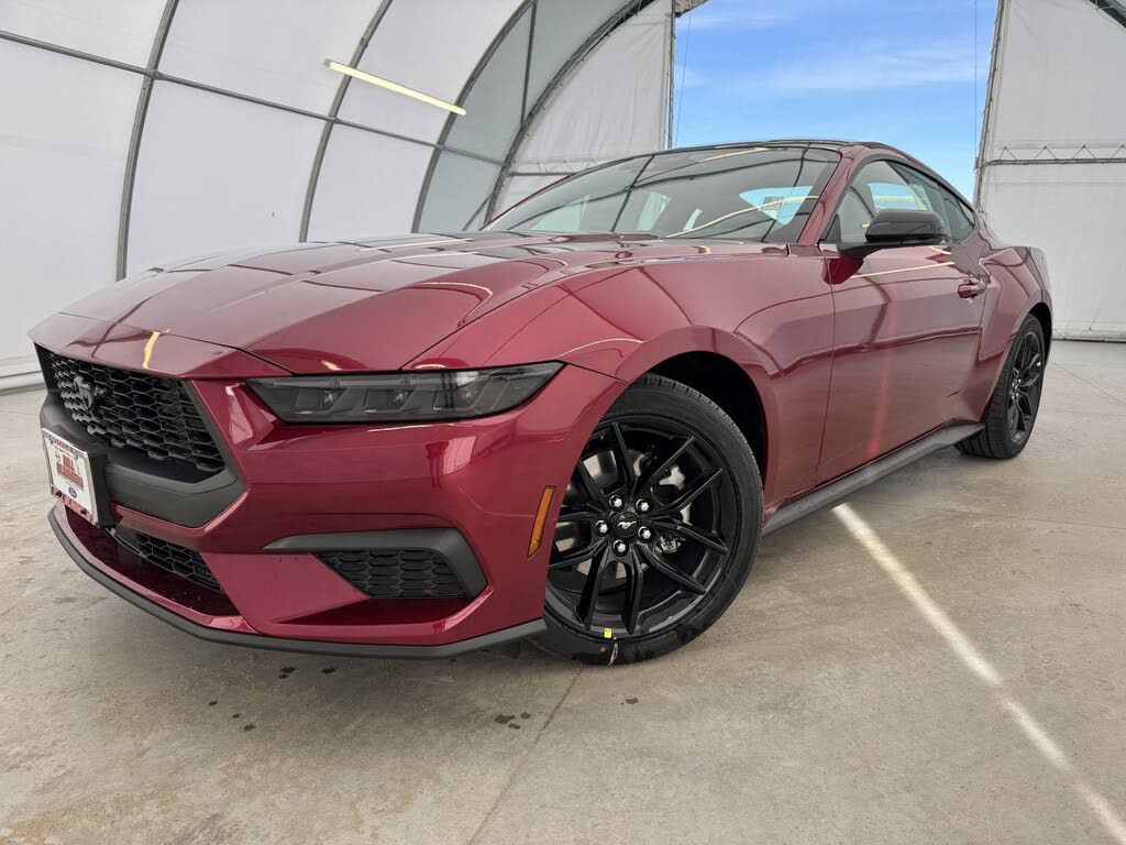 2025 Ford Mustang EcoBoost Fastback RWD