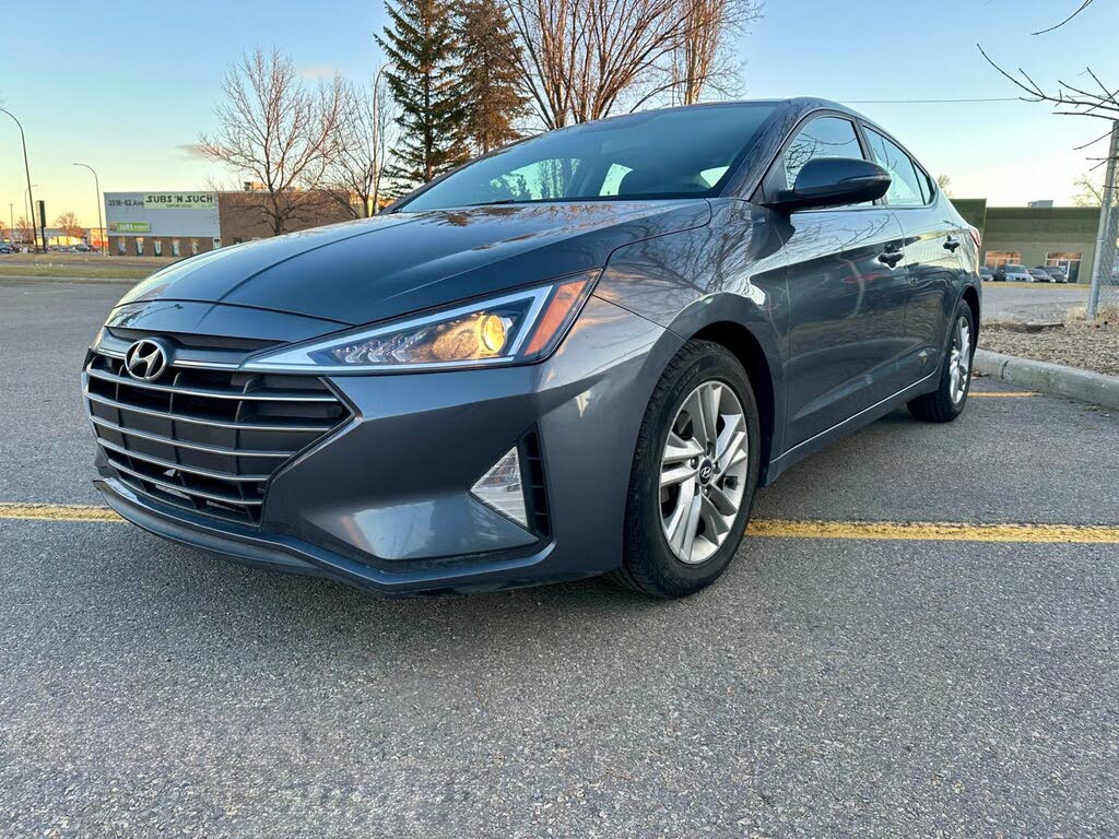 2019 Hyundai Elantra Preferred FWD