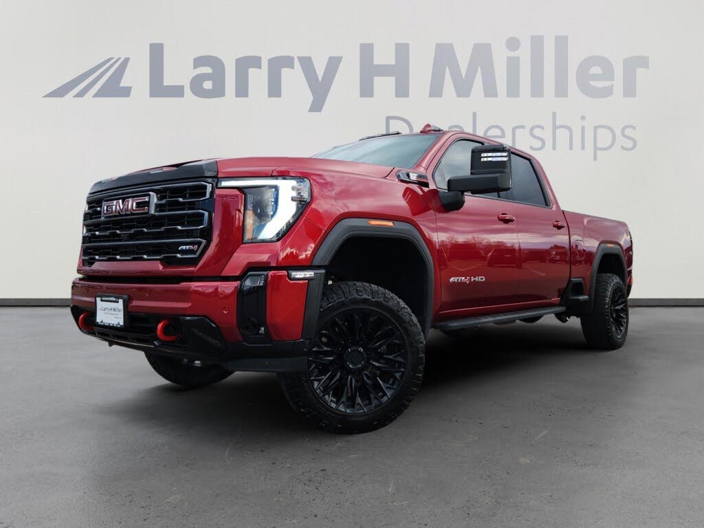 2025 GMC Sierra 2500HD AT4 Crew Cab 4WD