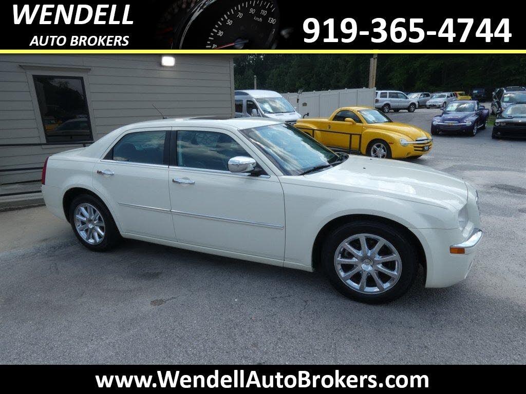 2008 Chrysler 300 Limited RWD