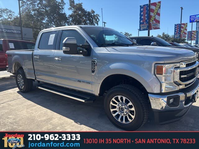 2022 Ford F-250 Super Duty Lariat Crew Cab 4WD