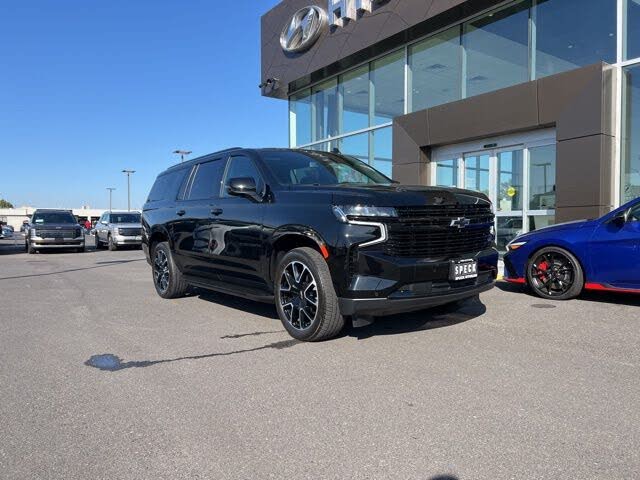 2024 Chevrolet Suburban RST 4WD