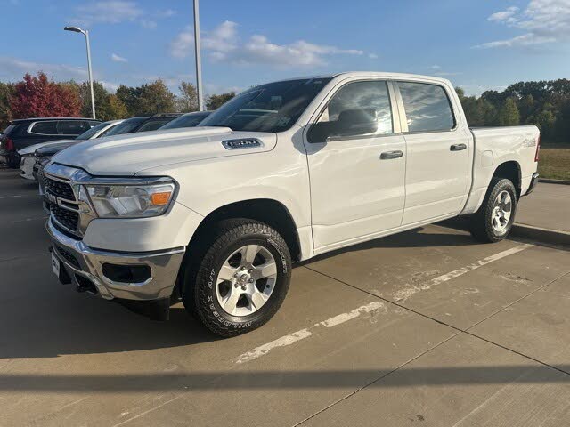 2024 RAM 1500 Big Horn Crew Cab 4WD