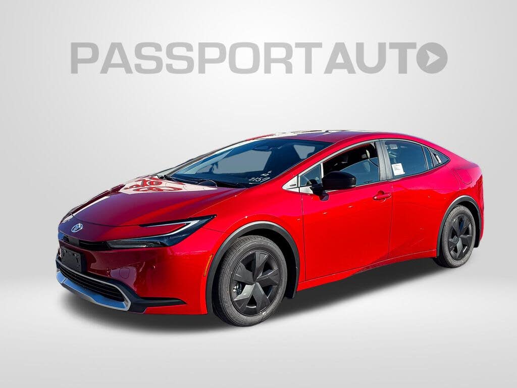 2026 Toyota Prius Plug-In Hybrid SE FWD