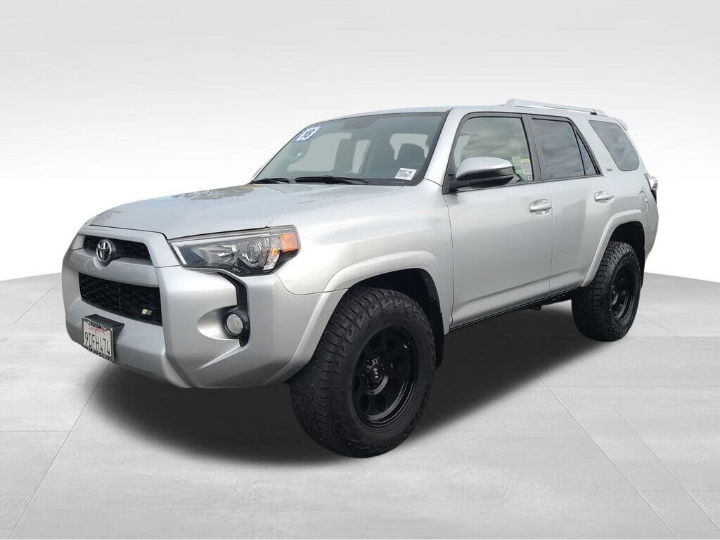 2018 Toyota 4Runner SR5 4WD