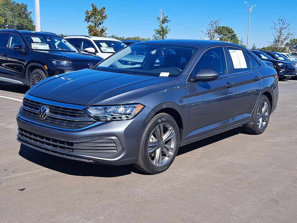 2022 Volkswagen Jetta 1.5T SE FWD