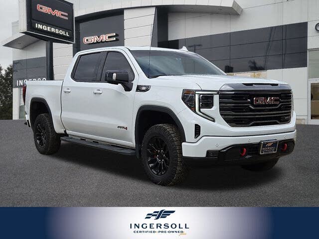 2023 GMC Sierra 1500 AT4 Crew Cab 4WD