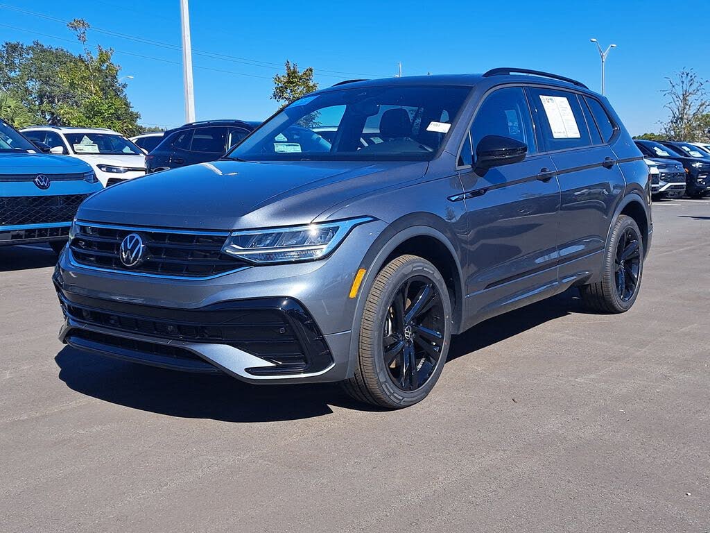 2023 Volkswagen Tiguan SE R-Line Black FWD