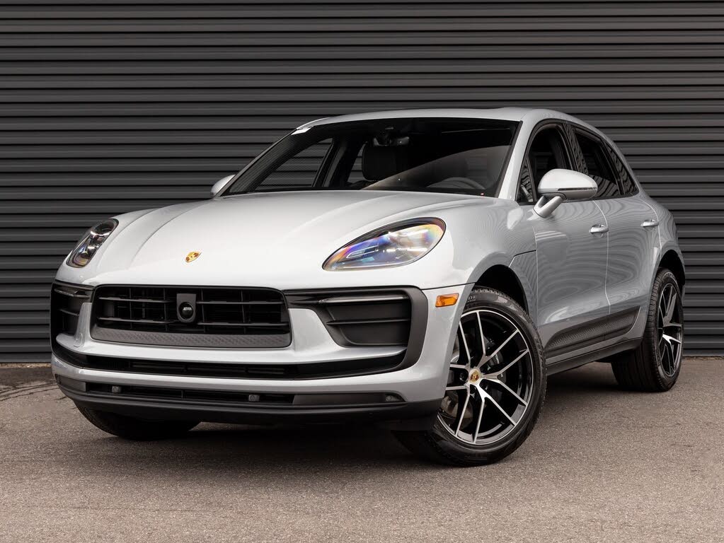 2025 Porsche Macan AWD