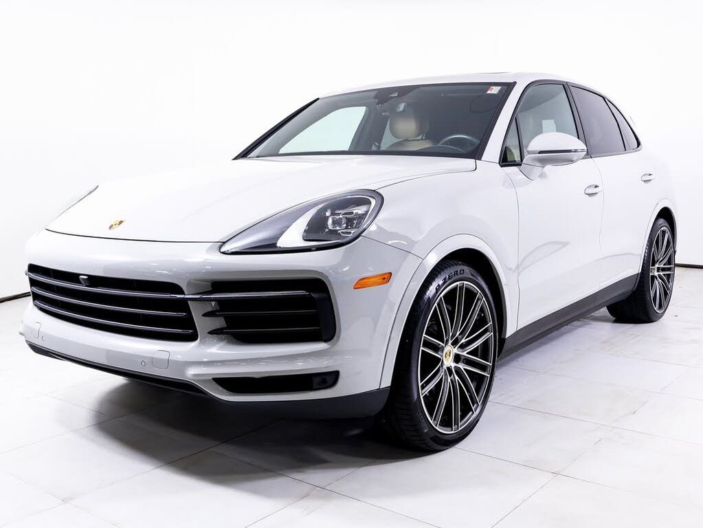 2023 Porsche Cayenne Platinum Edition AWD