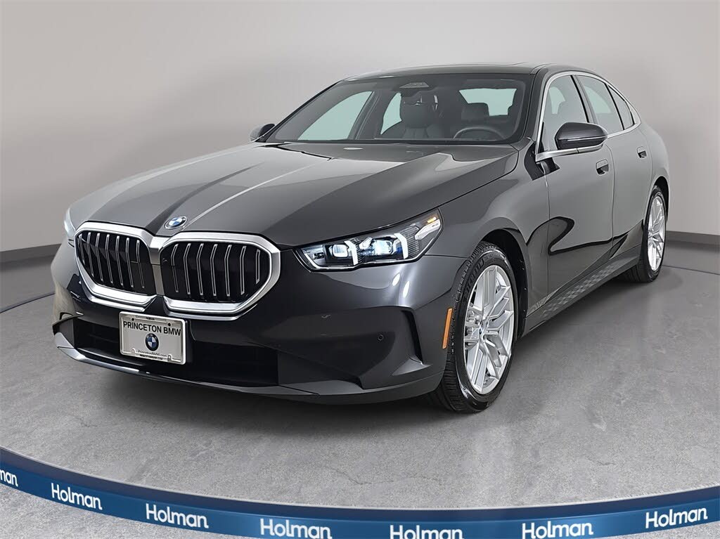 2025 BMW 5 Series 530i xDrive