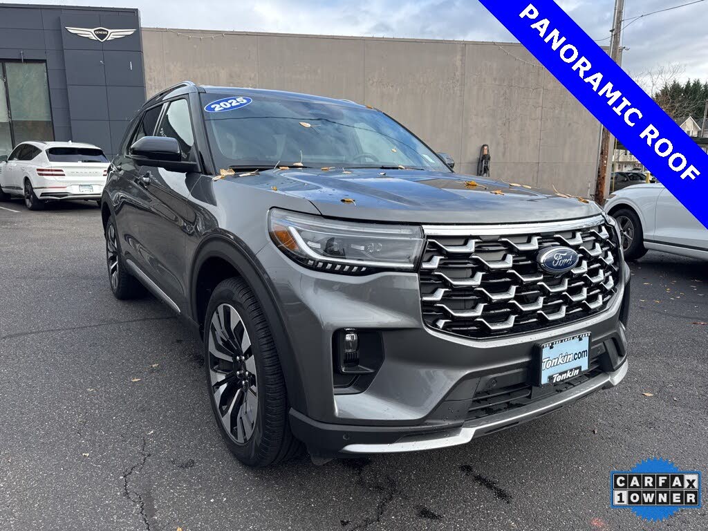 2025 Ford Explorer Platinum AWD