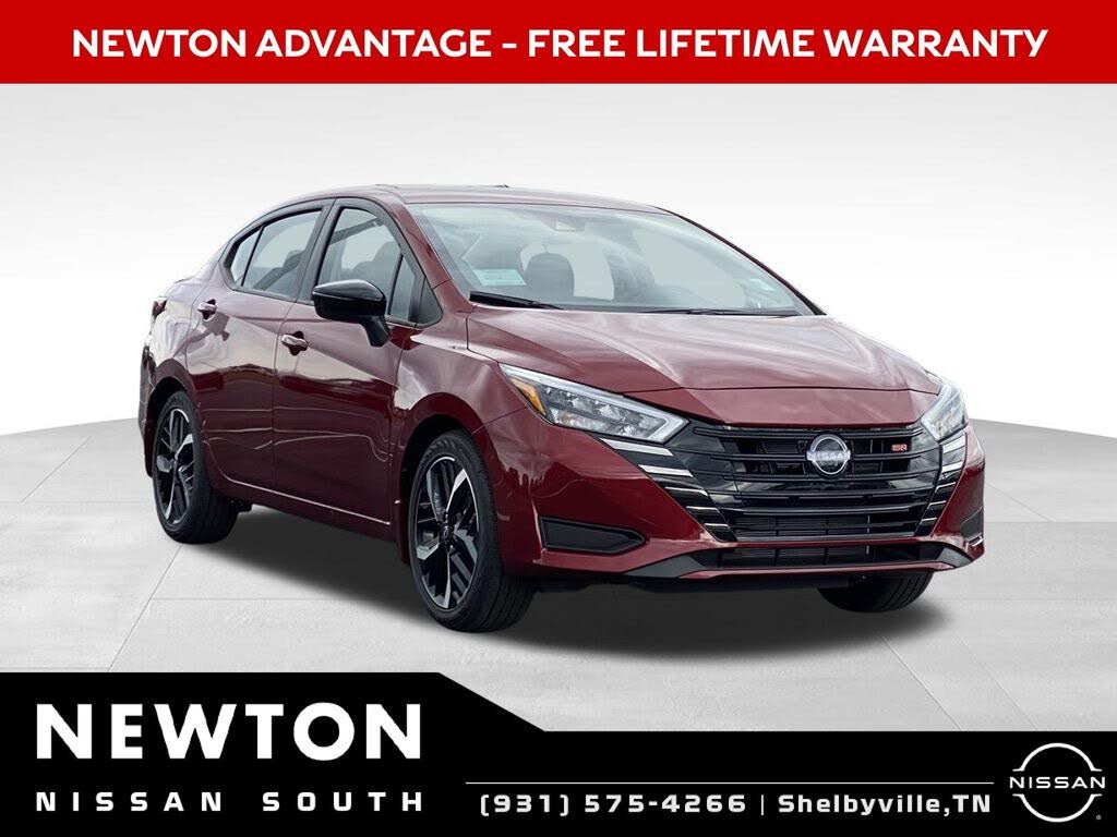 2025 Nissan Versa SR FWD