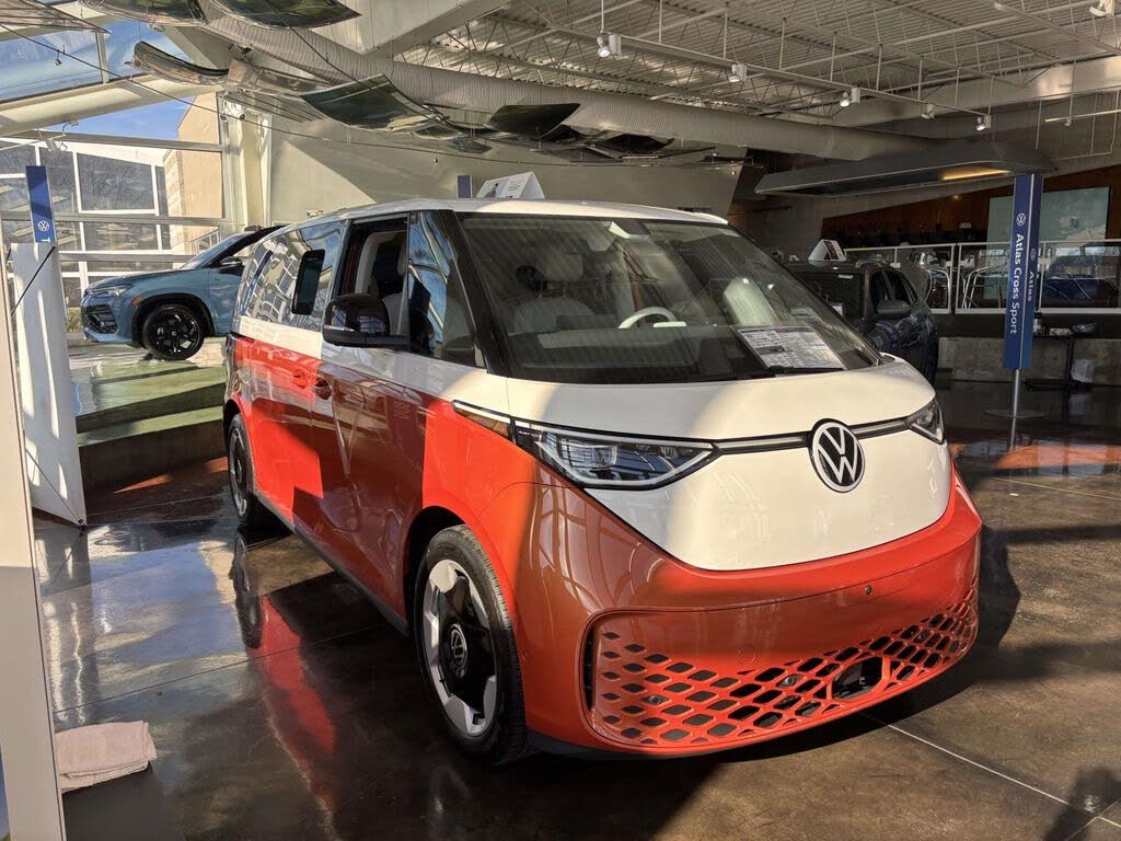 2025 Volkswagen ID.Buzz Pro S Plus 4Motion